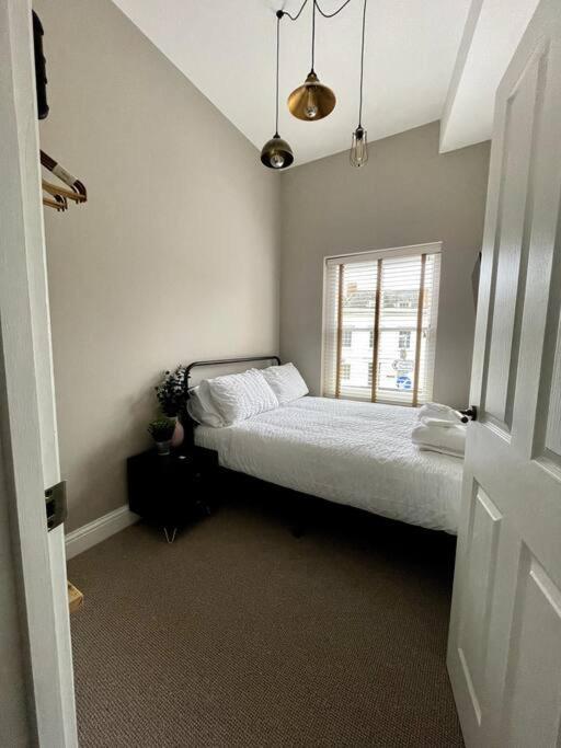 St Nicholas Corner - A New Unique Town Centre Home كينغز لين المظهر الخارجي الصورة